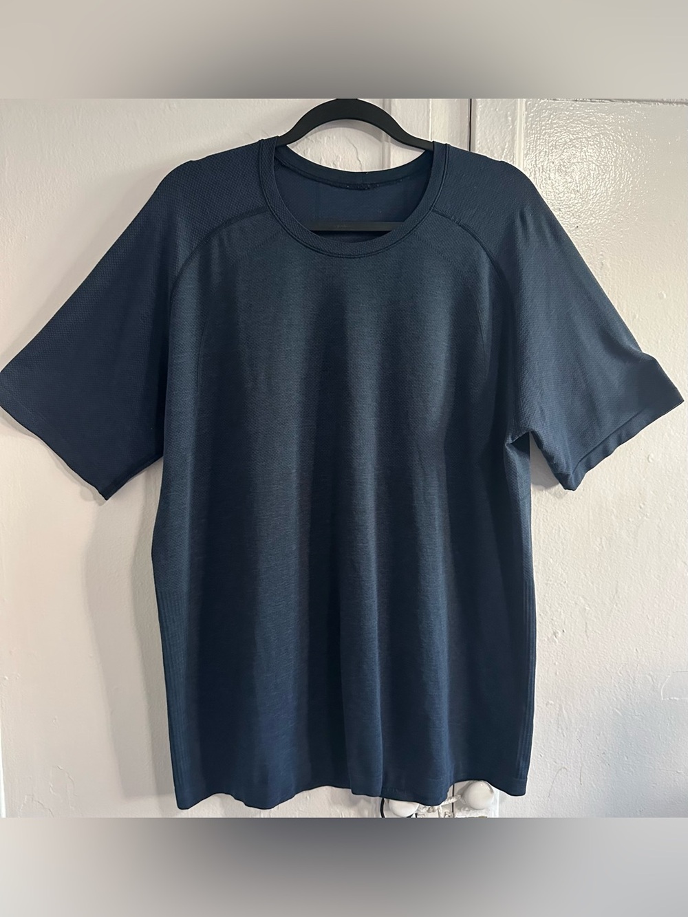 lululemon athletica Men's Short Sleeve Crew Tee - Dark Navy